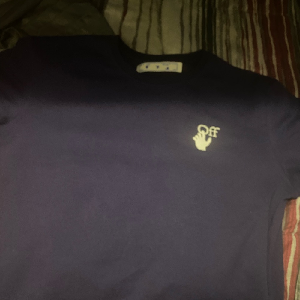Off white tee